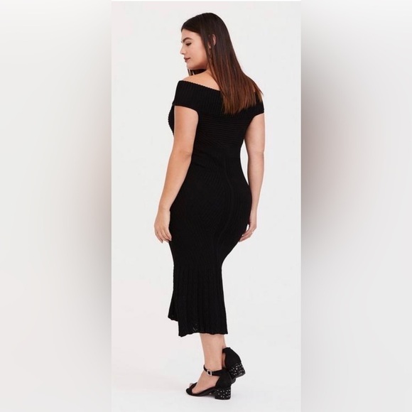 New TORRID 3 Black Sweater Trumpet Knit Midi Dress Off shoulder 3X $85 - Picture 4 of 6